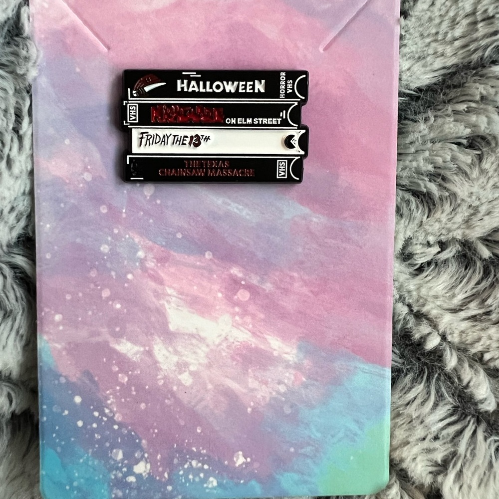 Horror movie pin!